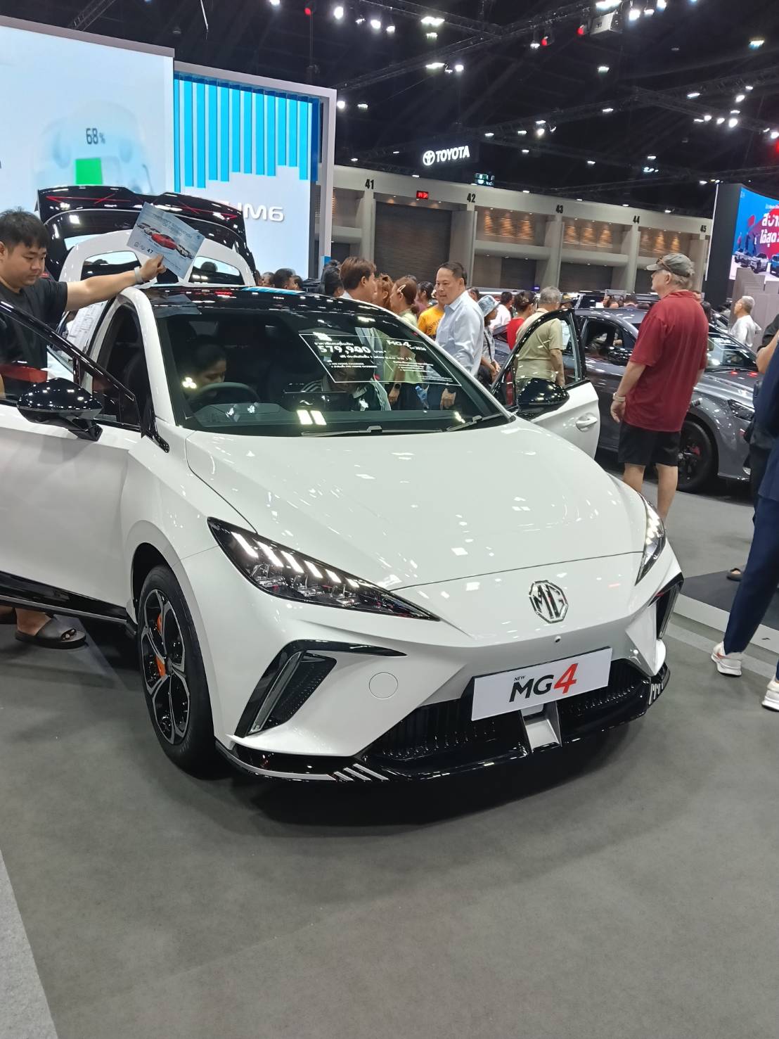 EV Car Rental
